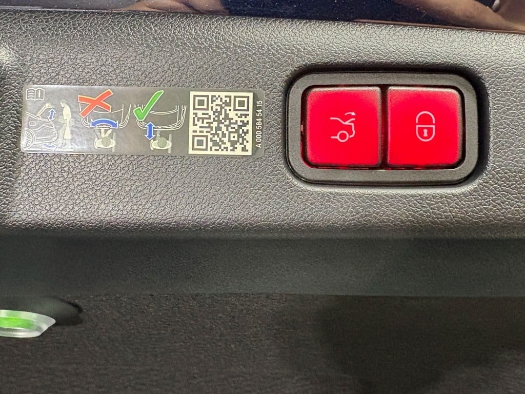 2024 MERCEDES-BENZ E-CLASS - Image 35