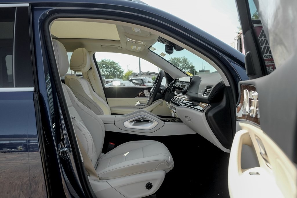 2026 MERCEDES-BENZ GLS-CLASS - Image 24