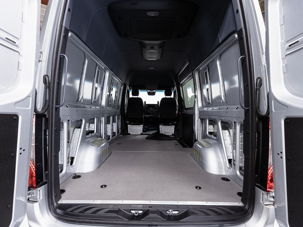 2024 MERCEDES-BENZ SPRINTER - Image 25