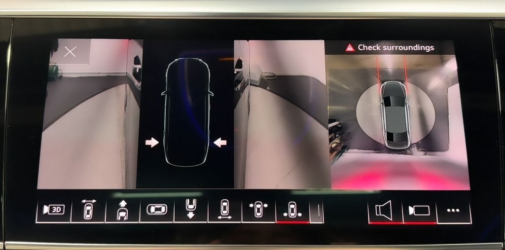 2021 AUDI S8 - Image 22