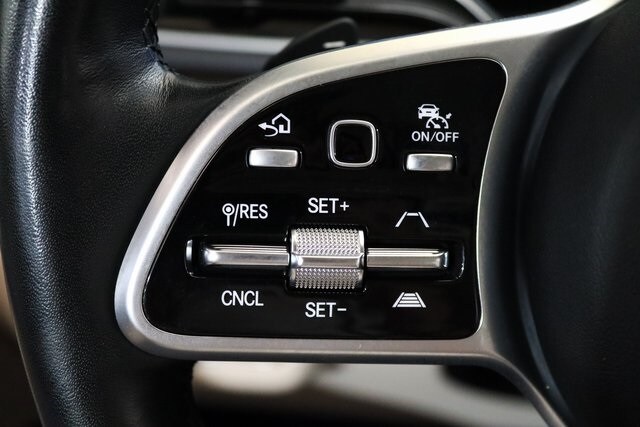 2022 Mercedes Benz GLE 350 4MATIC photo 3