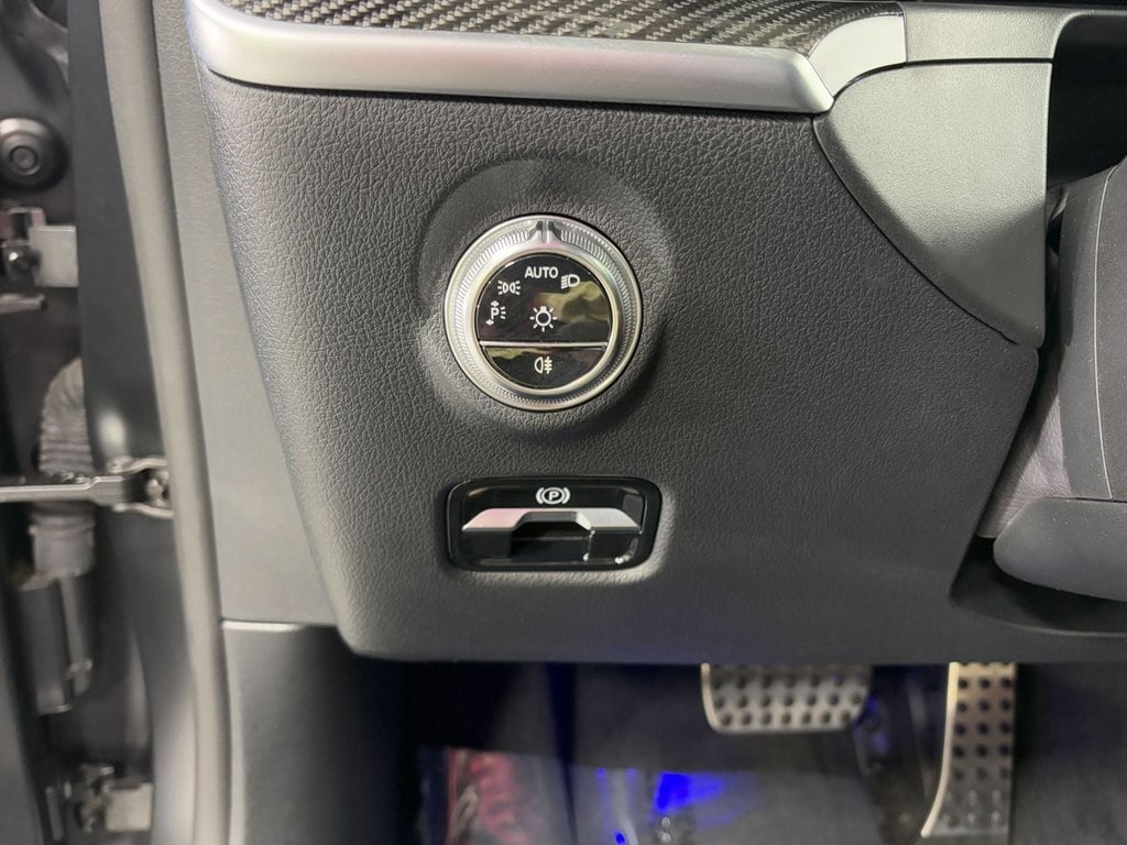 2024 MERCEDES-BENZ C-CLASS - Image 11