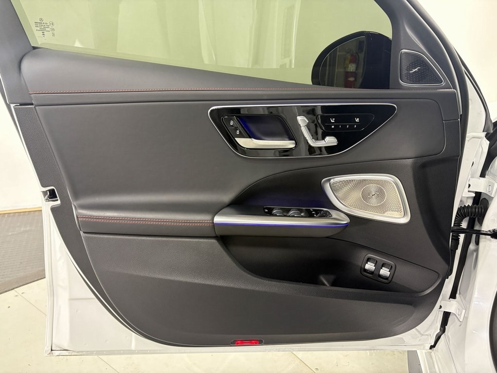 2025 MERCEDES-BENZ C-CLASS - Image 6