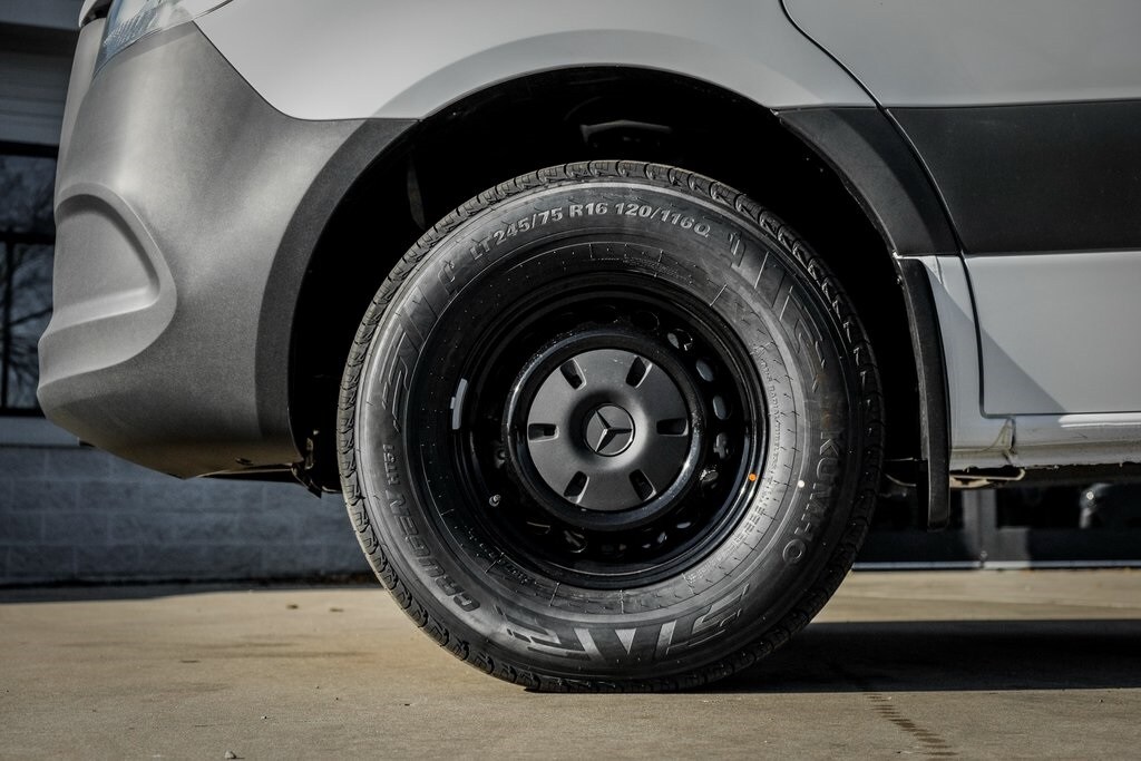 New 2026 Mercedes-Benz Sprinter 2500 Standard Roof 4-Cyl Diesel