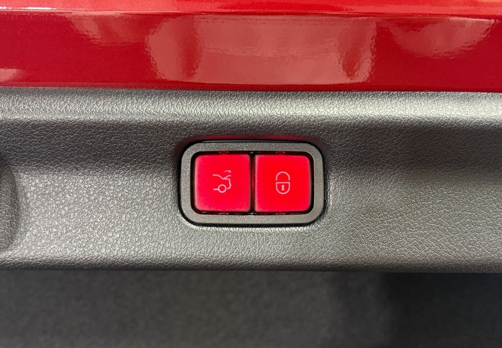 2023 MERCEDES-BENZ EQE-CLASS SEDAN - Image 35