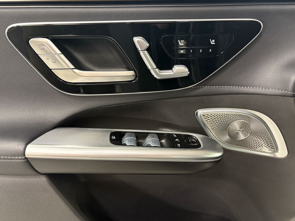 2023 MERCEDES-BENZ EQE-CLASS SUV - Image 6