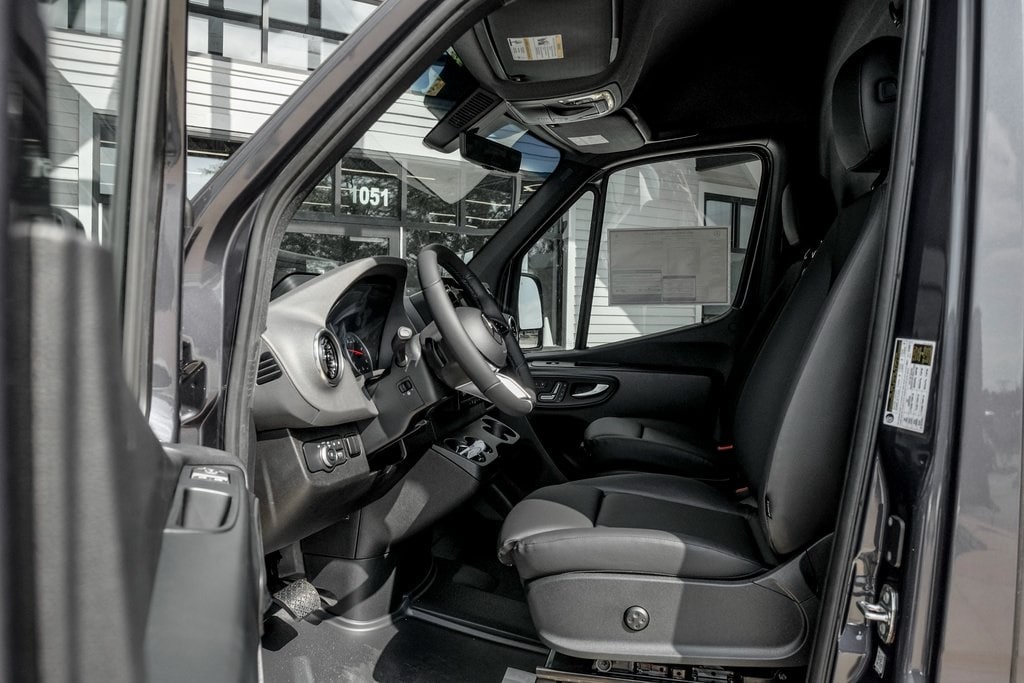 2025 MERCEDES-BENZ SPRINTER - Image 12