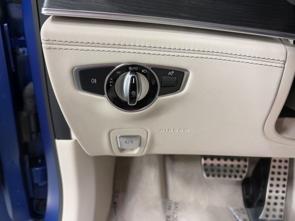 2023 MERCEDES-BENZ AMG GT - Image 11