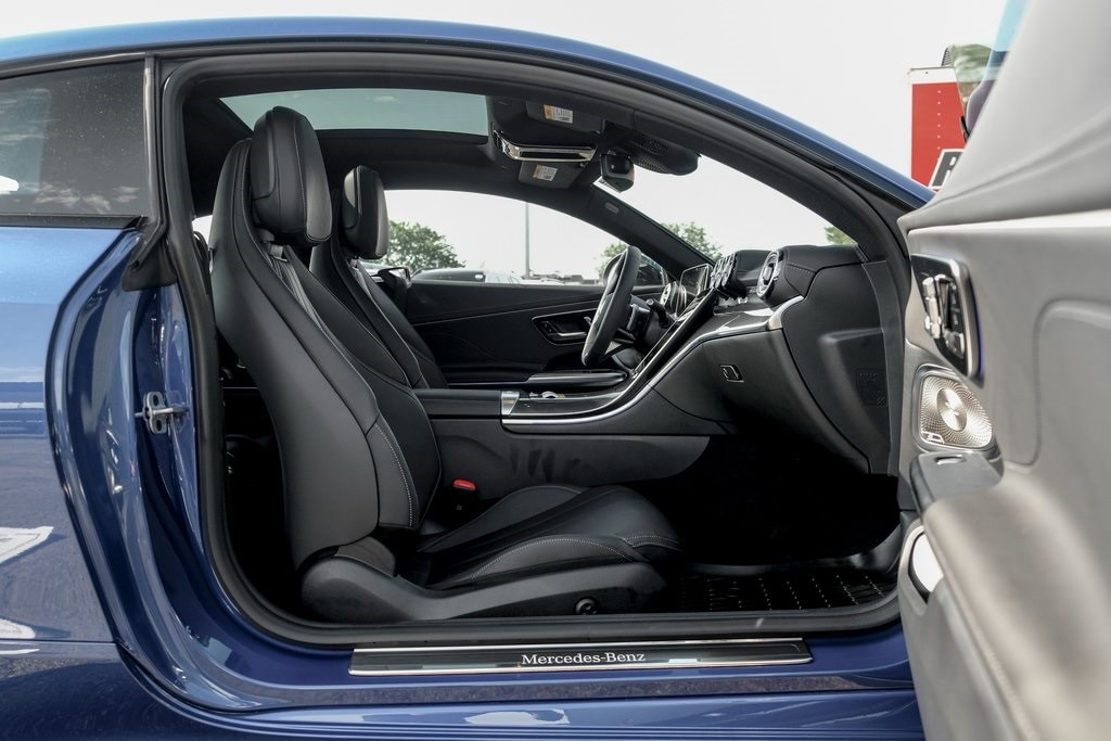 2025 MERCEDES-BENZ CLE - Image 21