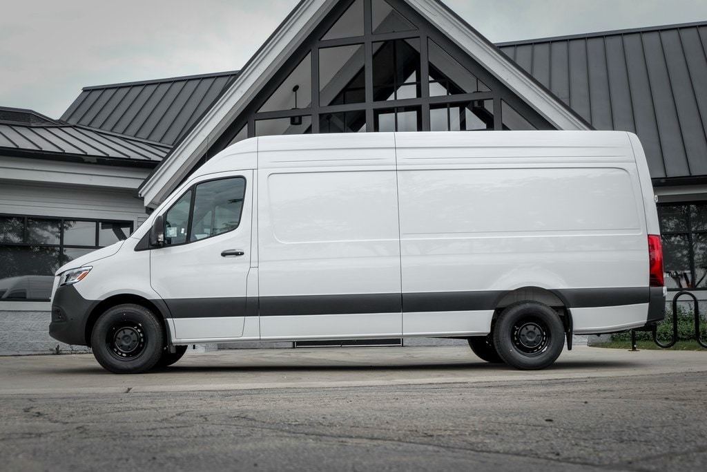 2025 MERCEDES-BENZ SPRINTER - Image 3