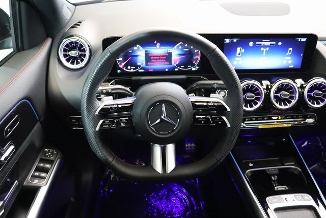 2025 Mercedes Benz GLA 250 4MATIC photo 4