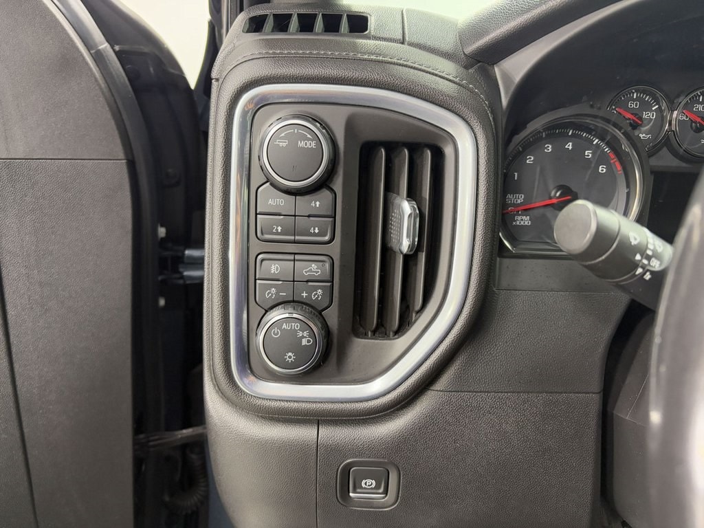 2020 CHEVROLET SILVERADO - Image 11