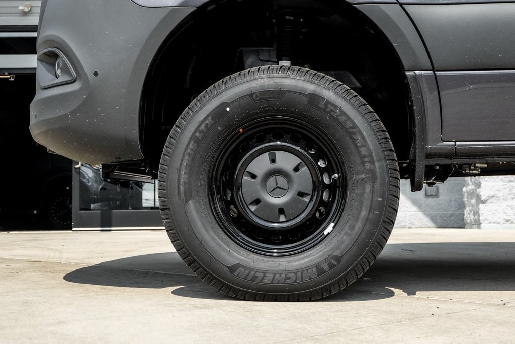 2025 MERCEDES-BENZ SPRINTER - Image 4