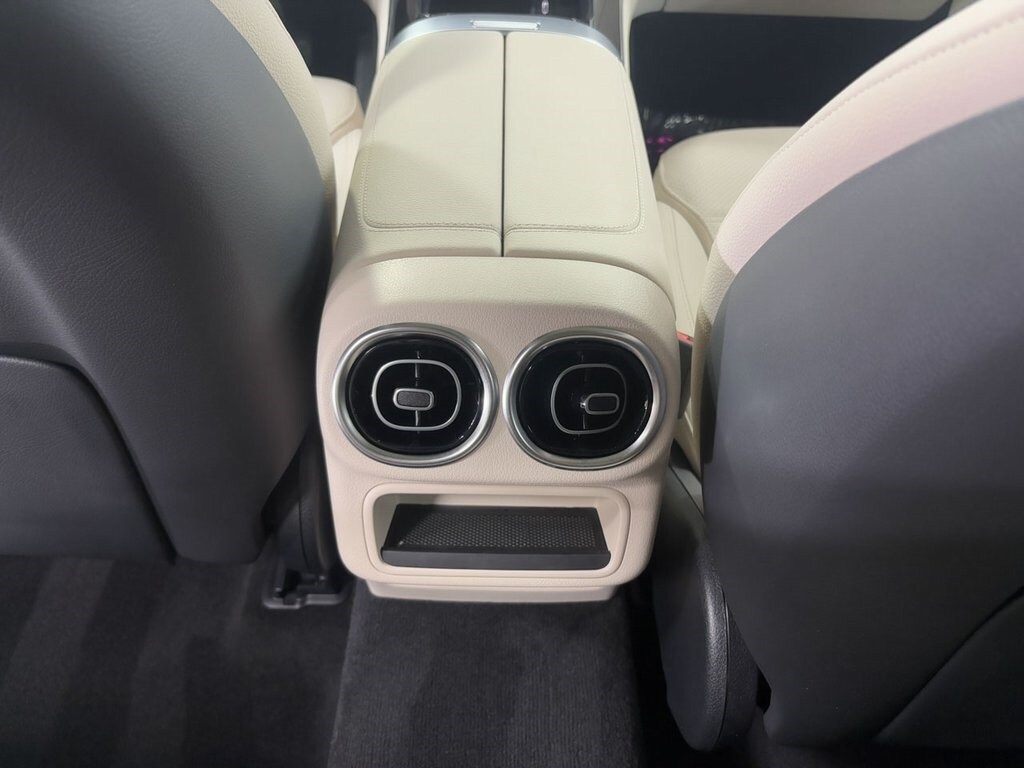 2025 MERCEDES-BENZ GLC-CLASS - Image 24