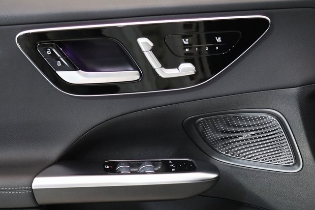 2025 MERCEDES-BENZ C-CLASS - Image 3