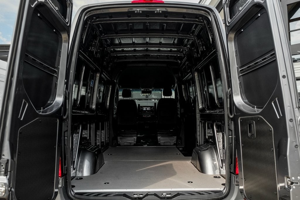 2025 MERCEDES-BENZ SPRINTER - Image 10