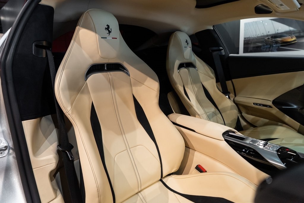 2025 FERRARI 12CILINDRI - Image 11