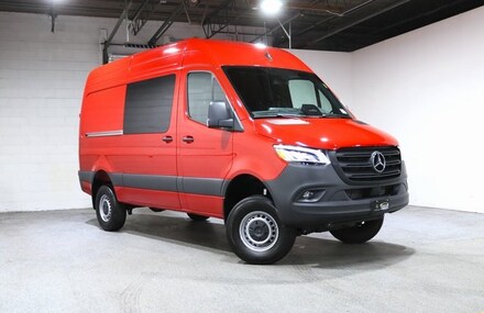 2025 Mercedes-Benz Sprinter 2500 Cargo 144 WB Cargo Van