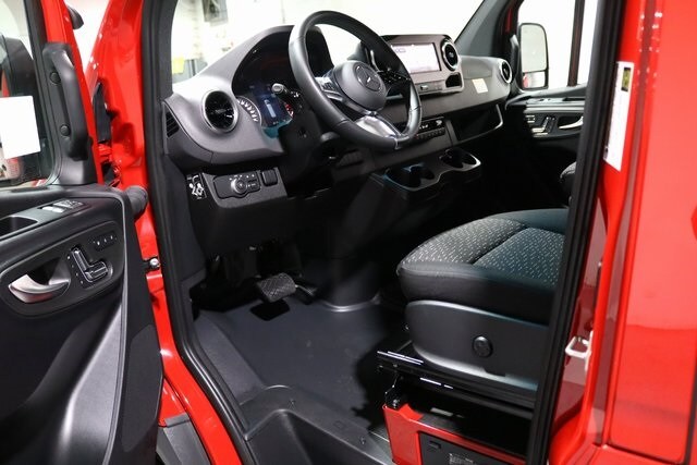 2025 MERCEDES-BENZ SPRINTER - Image 19