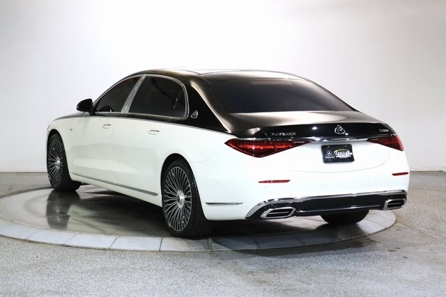 2023 Mercedes Benz S Maybach 680 4MATIC photo 2