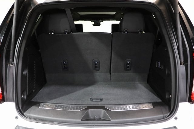 2023 GMC YUKON - Image 34