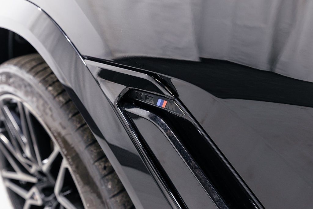 2021 BMW X6 - Image 32