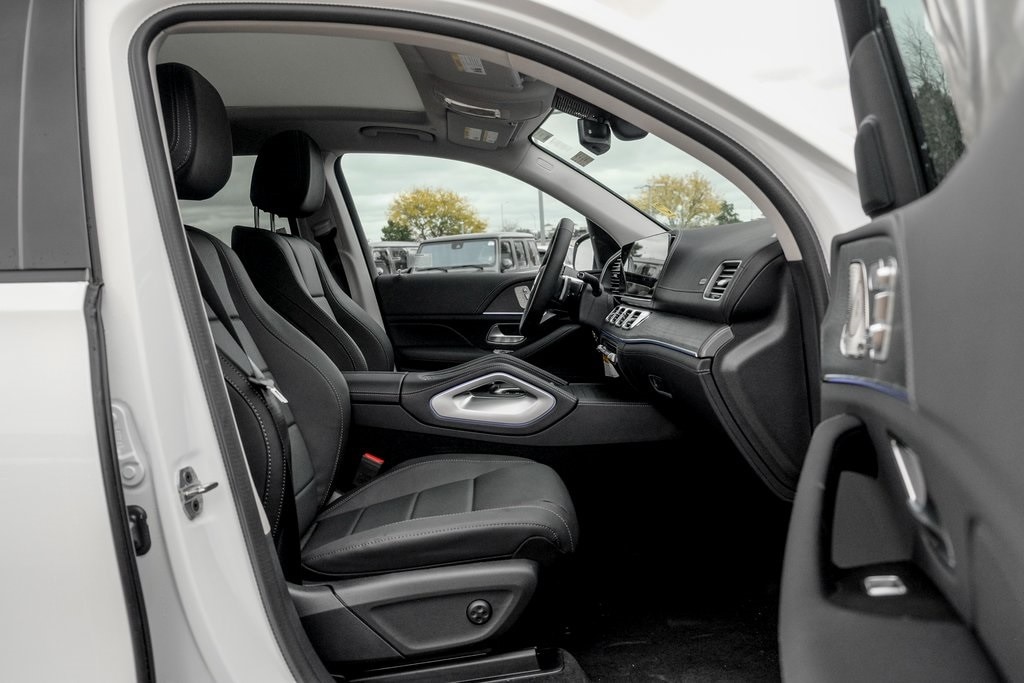 2026 MERCEDES-BENZ GLS-CLASS - Image 24