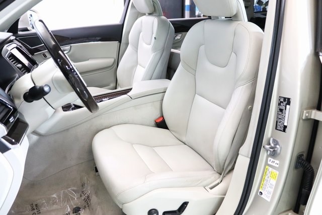 2016 VOLVO XC90 - Image 14