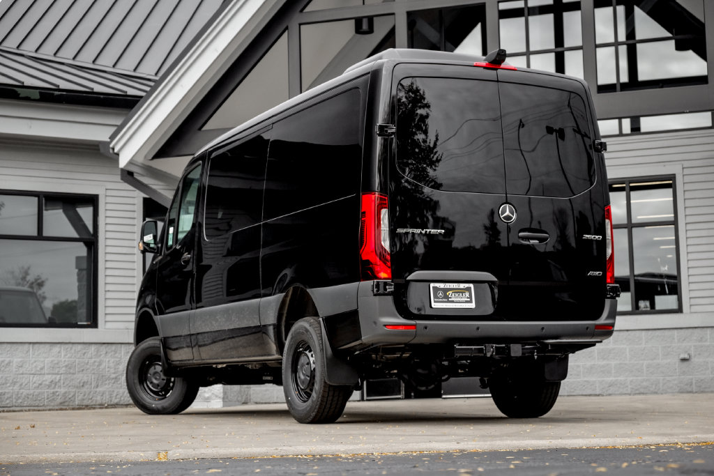 New 2026 Mercedes-Benz Sprinter 2500 Standard Roof 4-Cyl Diesel HO Van Passenger Van