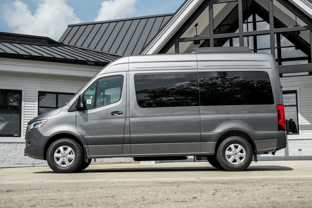2025 MERCEDES-BENZ SPRINTER - Image 3