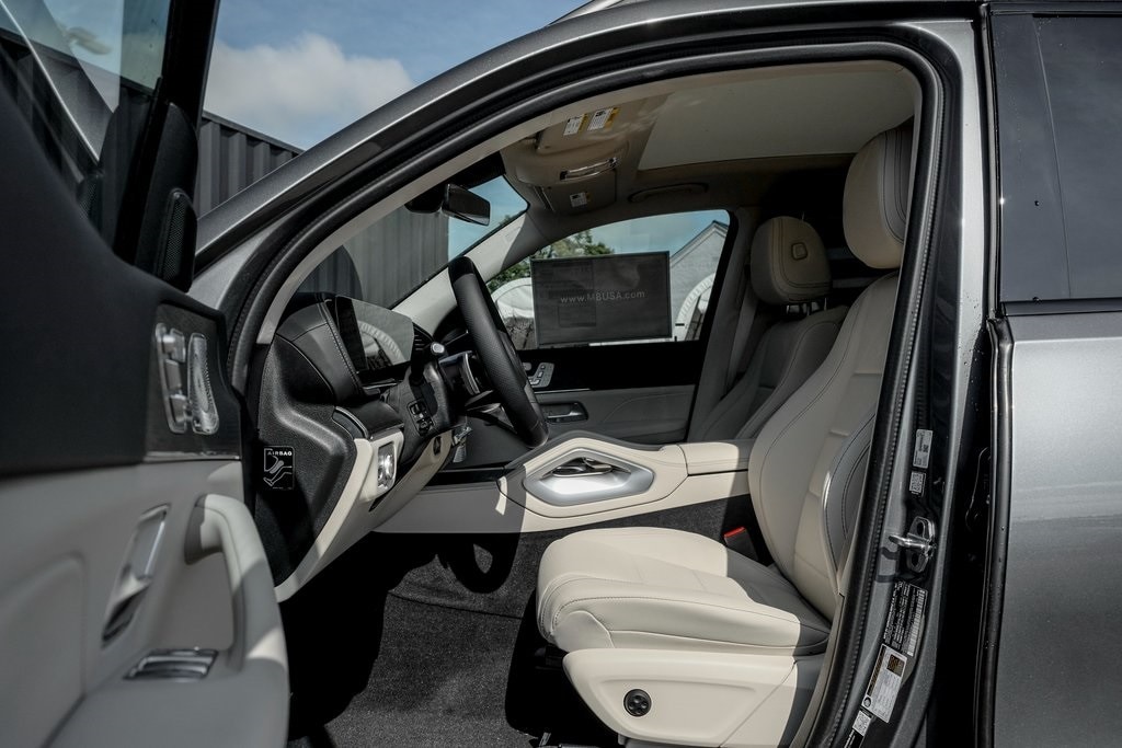 2026 MERCEDES-BENZ GLS-CLASS - Image 11