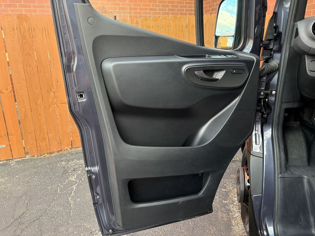 2025 MERCEDES-BENZ SPRINTER - Image 5