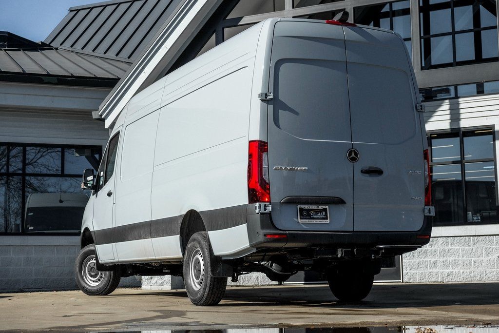 New 2026 Mercedes-Benz Sprinter 2500 High Roof 4-Cyl Diesel HO Van Cargo Van
