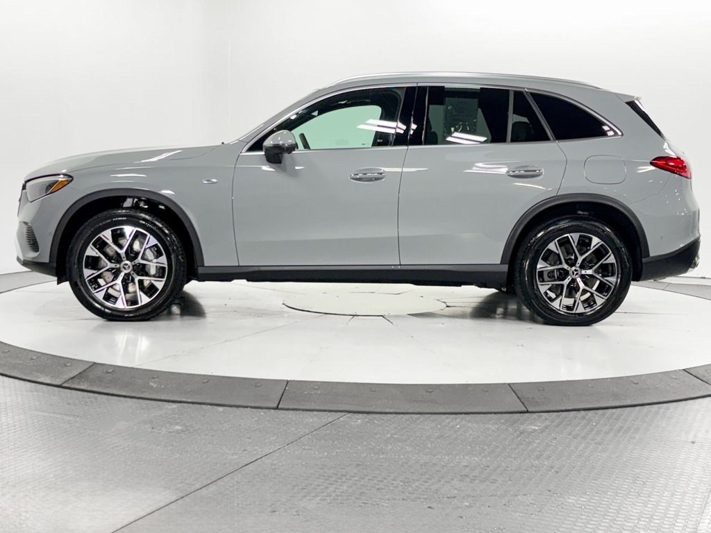 2025 MERCEDES-BENZ GLC-CLASS - Image 4