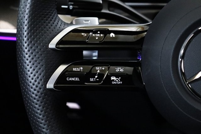 2025 MERCEDES-BENZ C-CLASS - Image 4