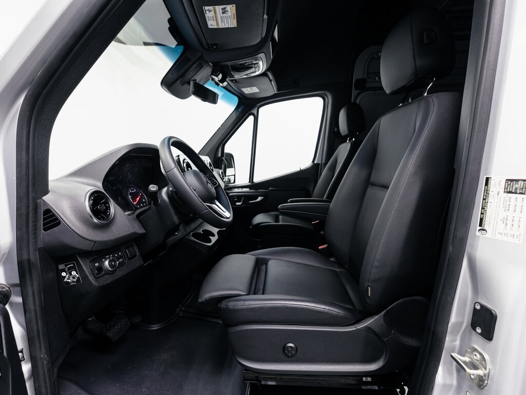 2024 MERCEDES-BENZ SPRINTER - Image 7