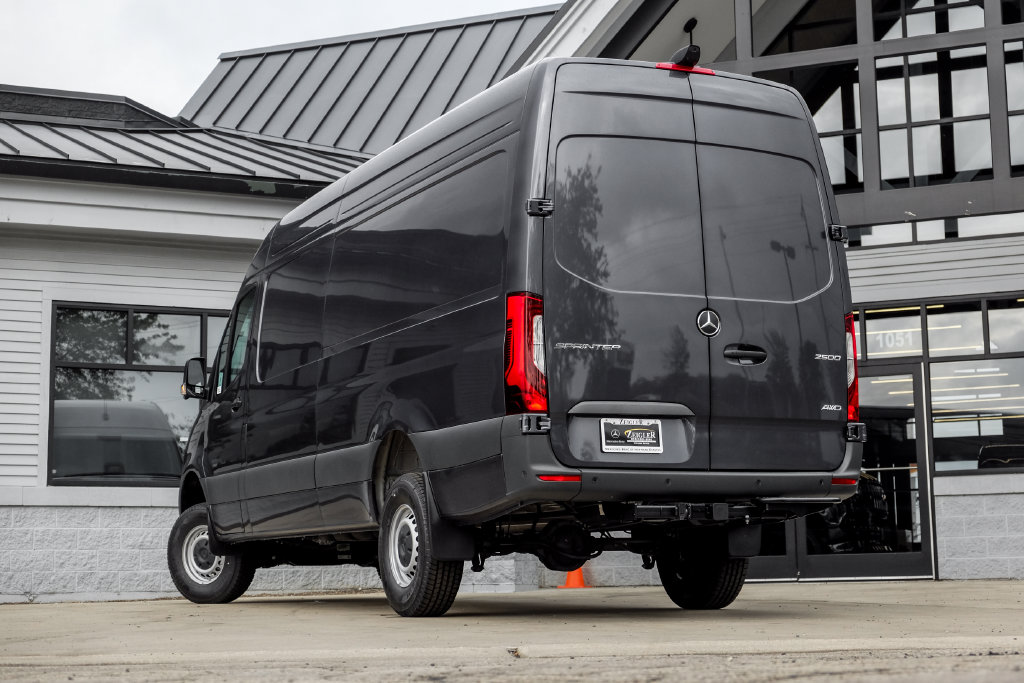 New 2026 Mercedes-Benz Sprinter 2500 High Roof 4-Cyl Diesel HO Van Cargo Van