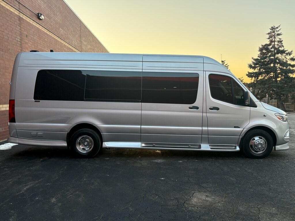 2024 MERCEDES-BENZ SPRINTER - Image 30