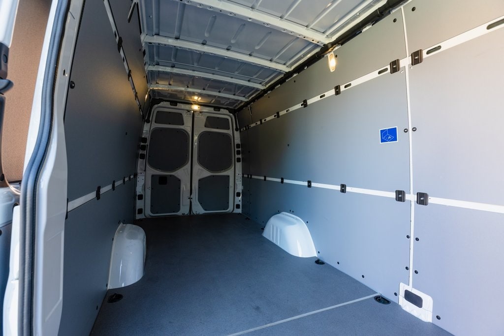 2025 MERCEDES-BENZ SPRINTER - Image 27