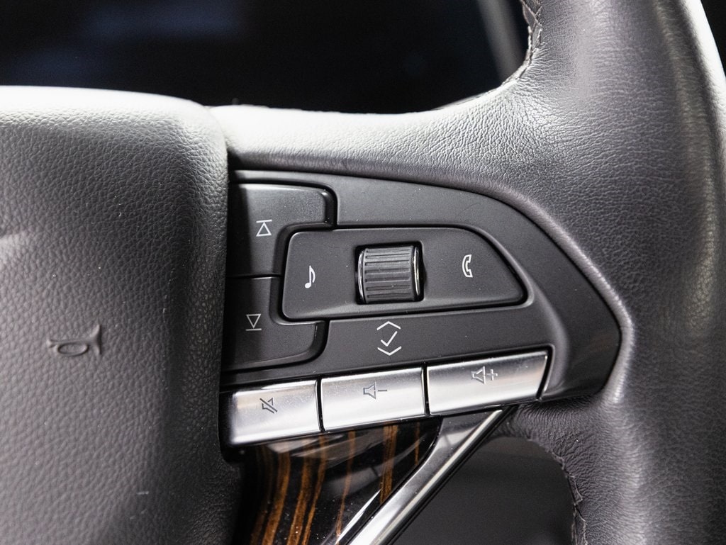 2022 CADILLAC ESCALADE - Image 12