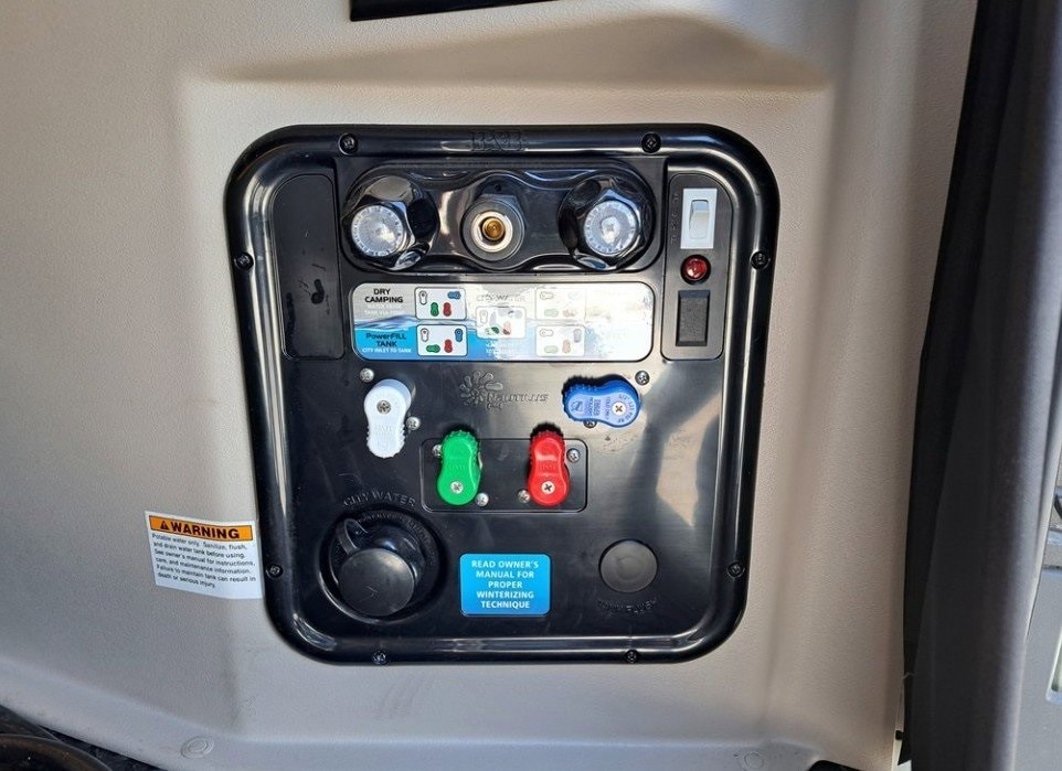 2023 MERCEDES-BENZ SPRINTER - Image 30