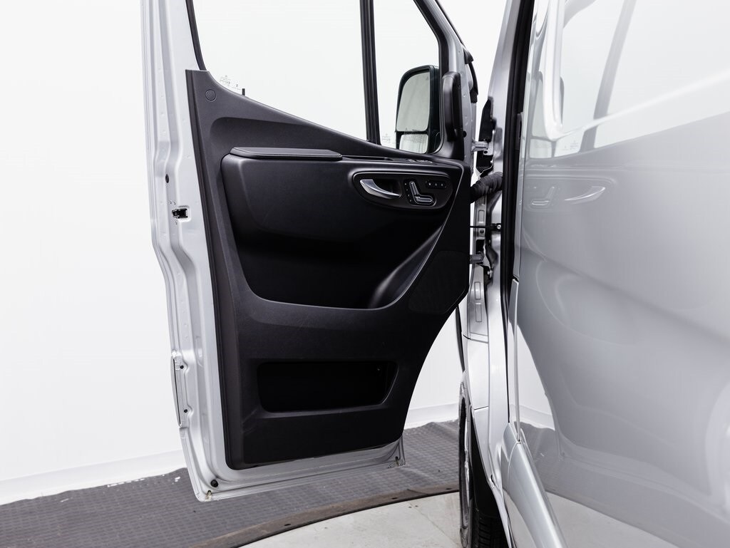 2024 MERCEDES-BENZ SPRINTER - Image 5
