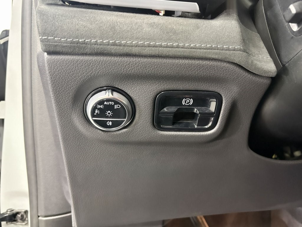 2024 MERCEDES-BENZ EQE-CLASS SUV - Image 10