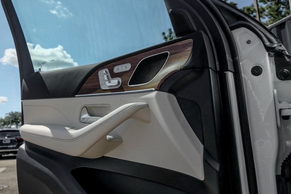 2026 MERCEDES-BENZ GLE-CLASS - Image 12