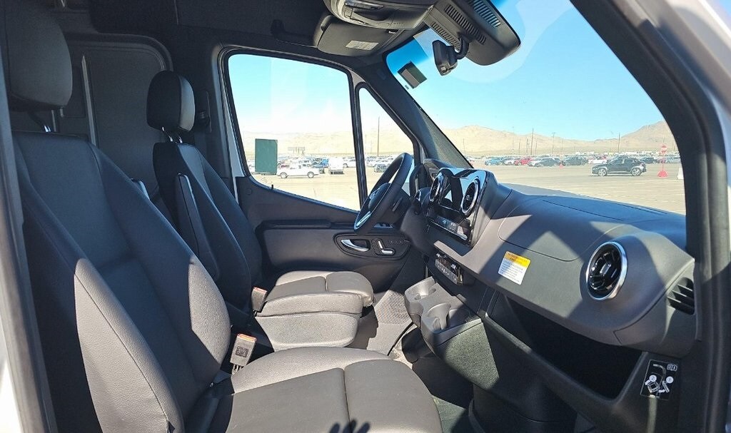 2024 MERCEDES-BENZ SPRINTER - Image 8