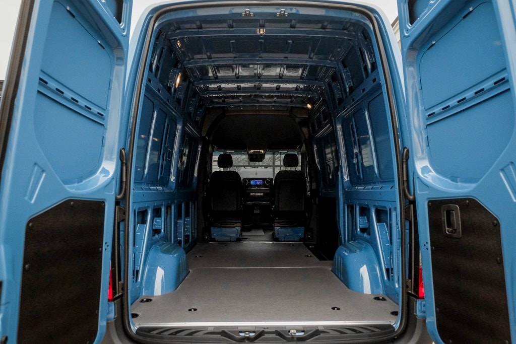 2025 MERCEDES-BENZ SPRINTER - Image 11