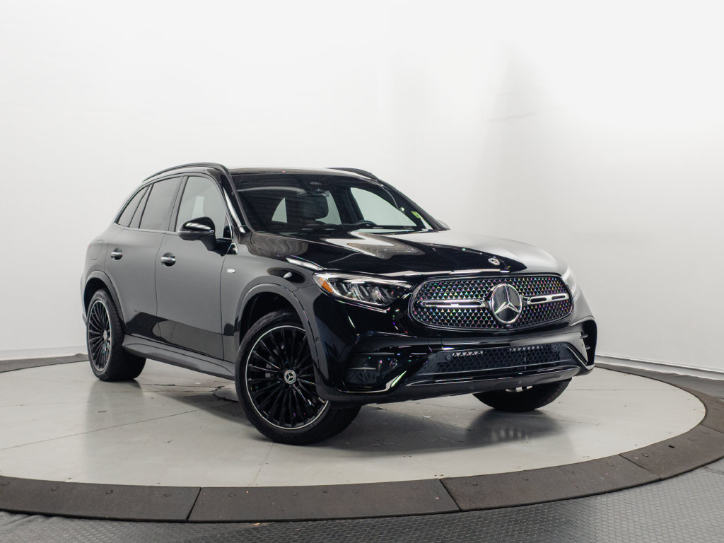 2025 Mercedes-Benz GLC Base