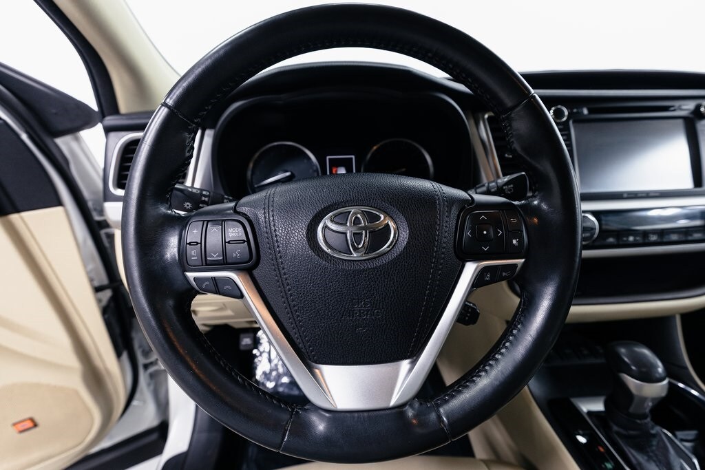 2018 TOYOTA HIGHLANDER - Image 12