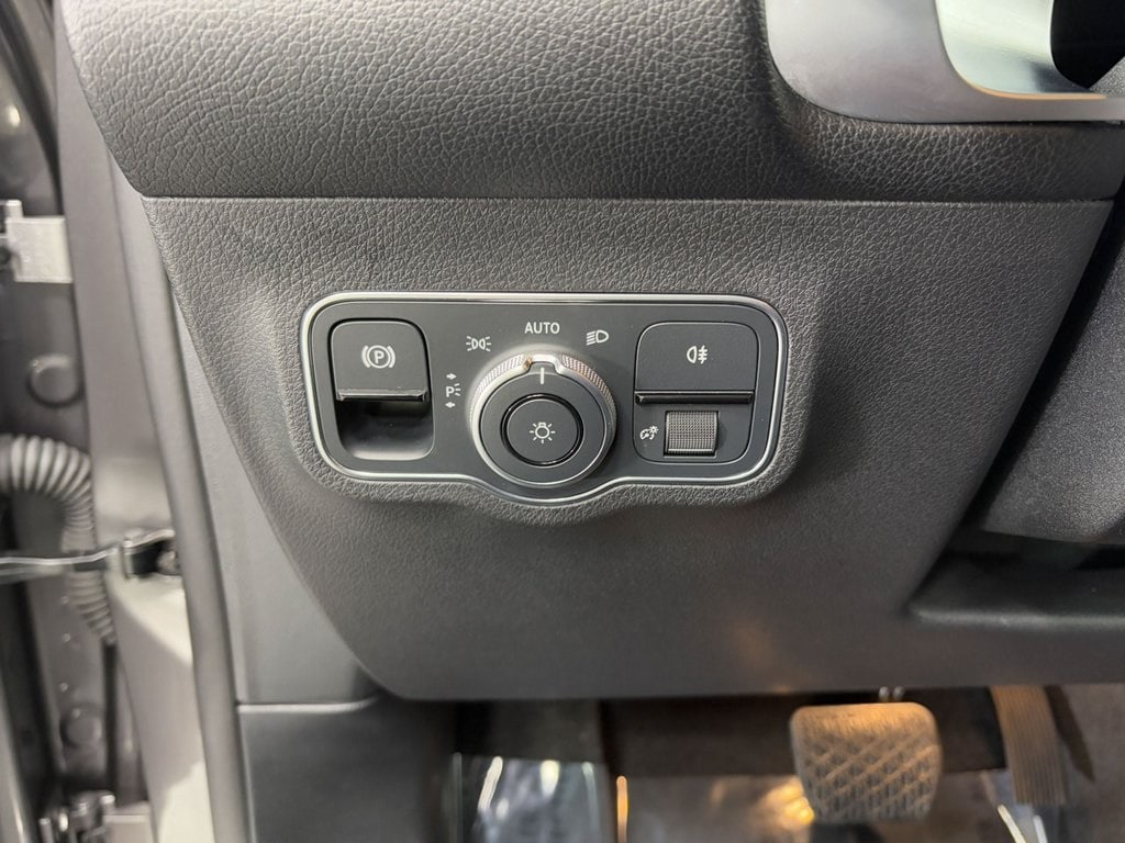 2023 MERCEDES-BENZ EQB-CLASS - Image 10