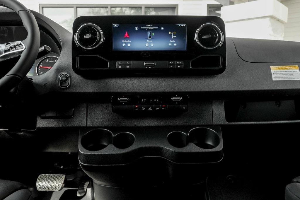 2025 MERCEDES-BENZ SPRINTER - Image 18